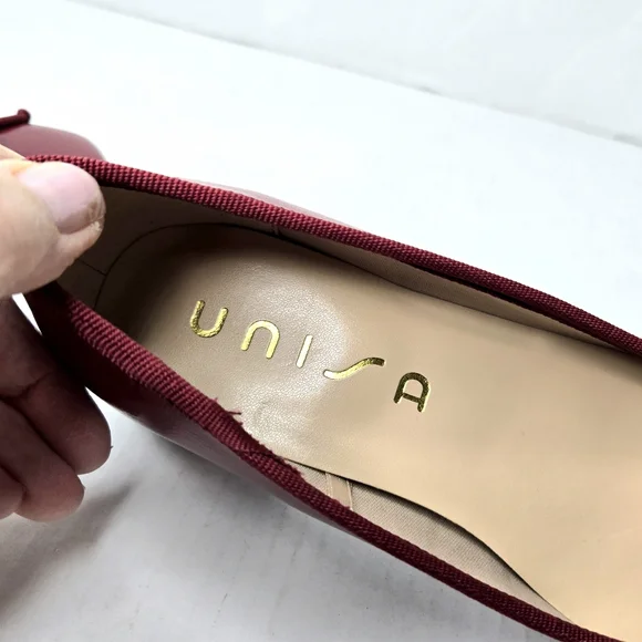 Unisa Leather Flats. Dark Red, 6M - Picture 9 of 12